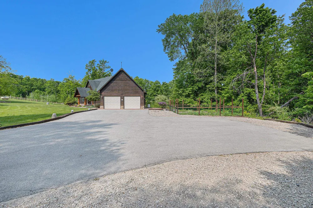 5575 M 72 Clearwater Township, MI 49690
