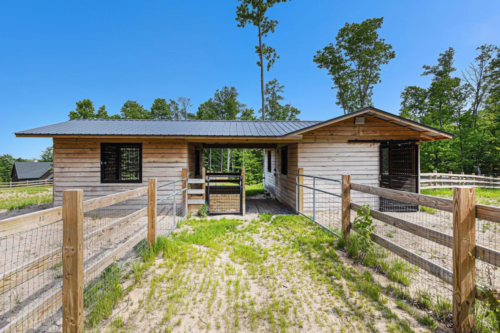 5575 M 72 Clearwater Township, MI 49690
