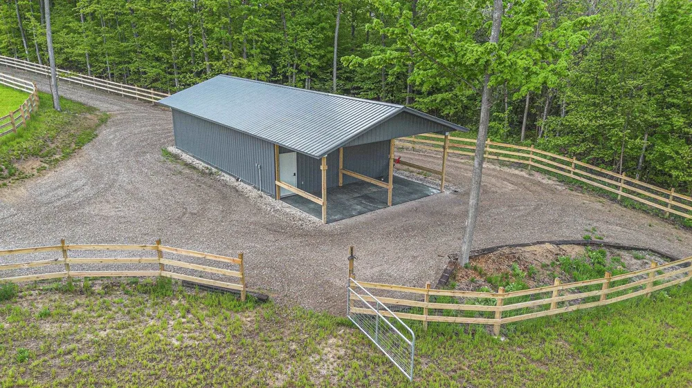 5575 M 72 Clearwater Township, MI 49690