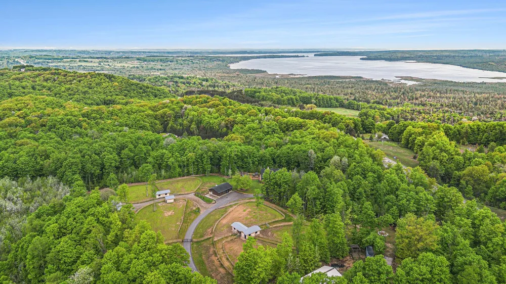 5575 M 72 Clearwater Township, MI 49690
