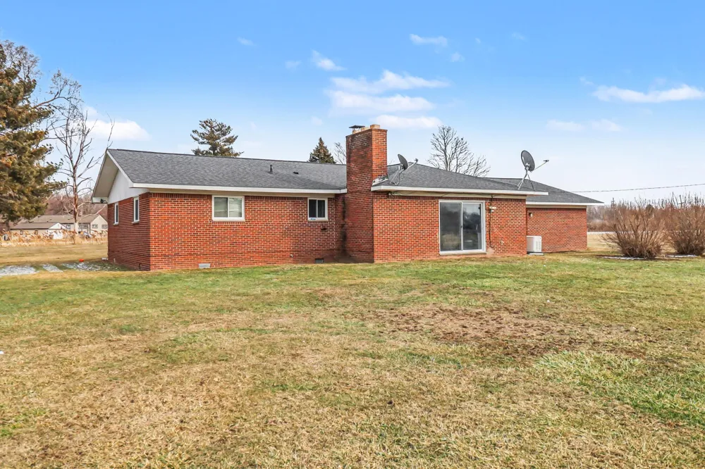 11329 Crowe Road Milan Township, MI 48160