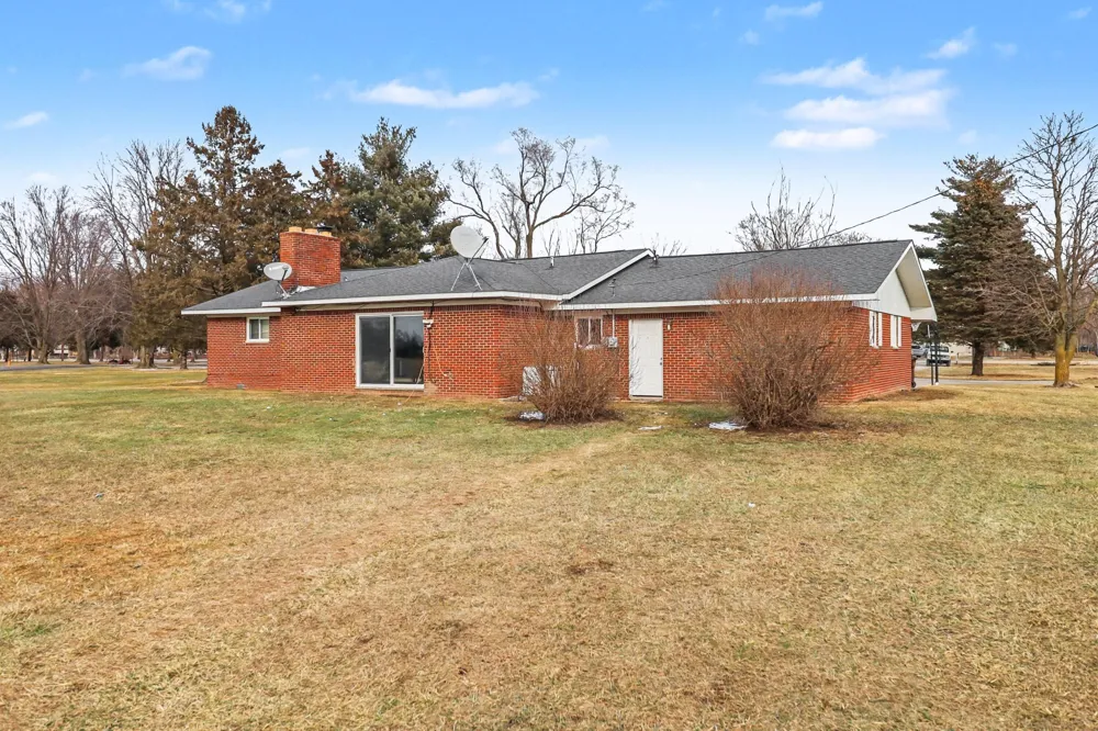 11329 Crowe Road Milan Township, MI 48160