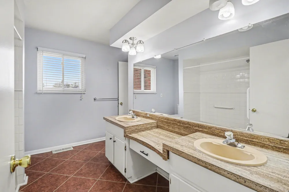 11329 Crowe Road Milan Township, MI 48160