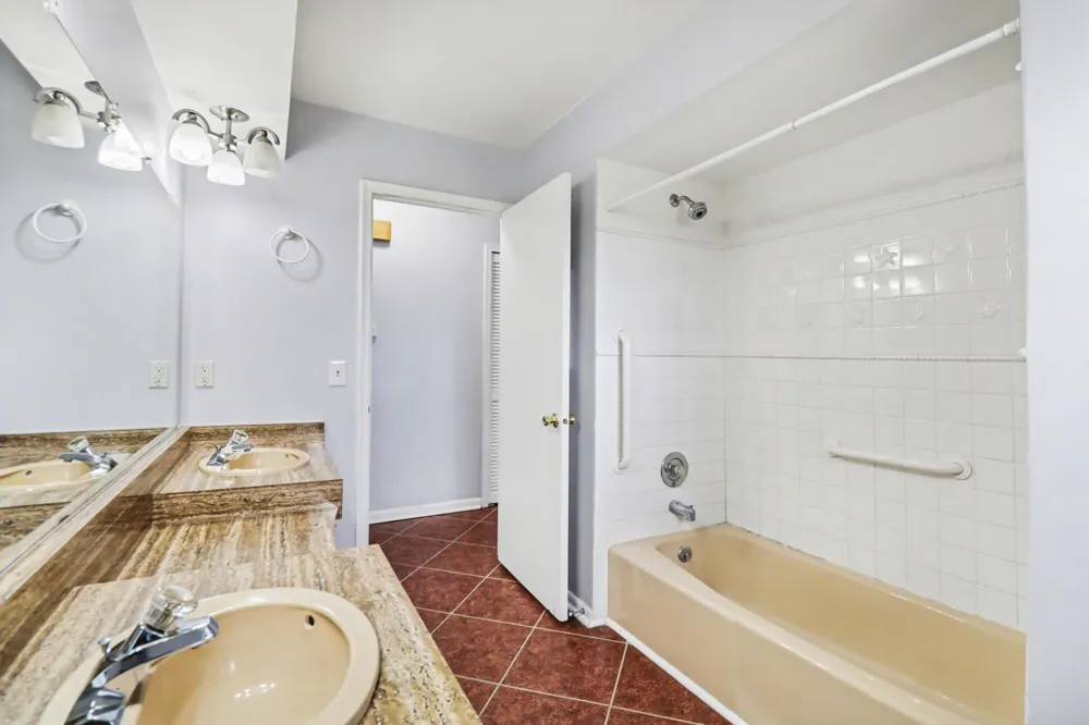 11329 Crowe Road Milan Township, MI 48160