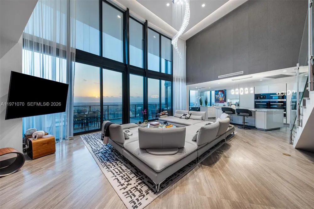 18555 Collins Ave #5003 Sunny Isles Beach, FL 33160