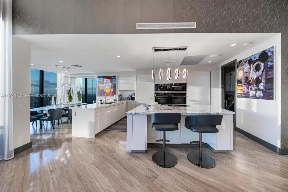 18555 Collins Ave #5003 Sunny Isles Beach, FL 33160