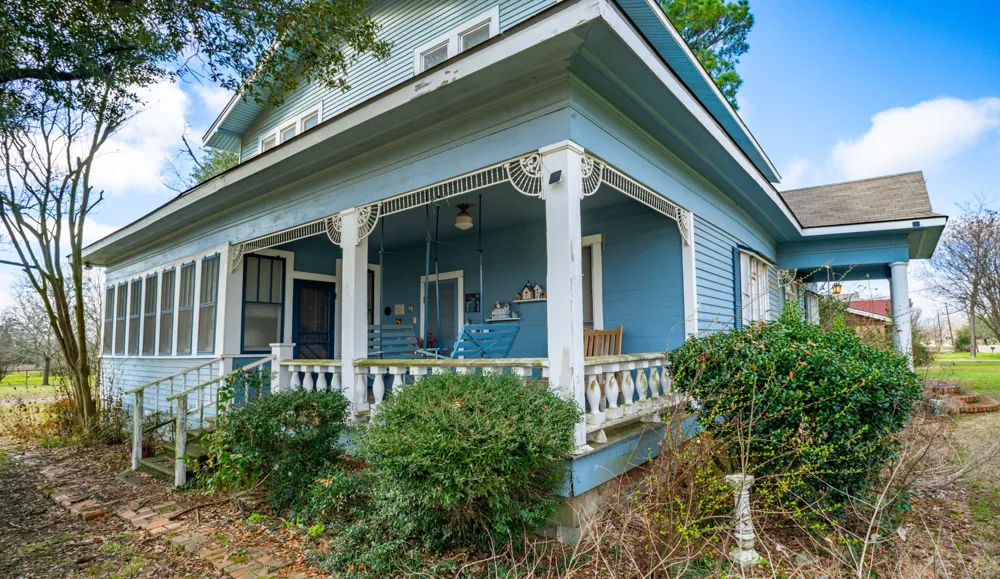 115 E Brazos Wortham, TX 76693