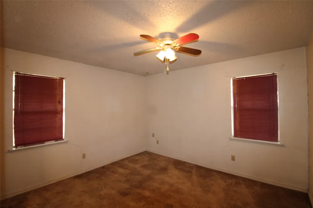 6681 FM 3054 Malakoff, TX 75148