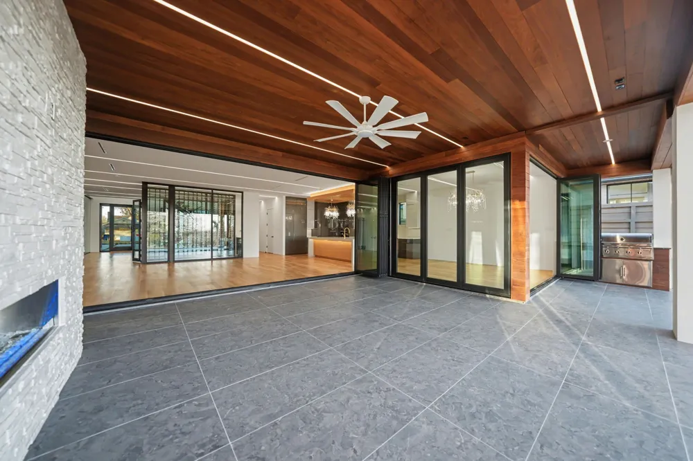 9457 Waterview Road Dallas, TX 75218