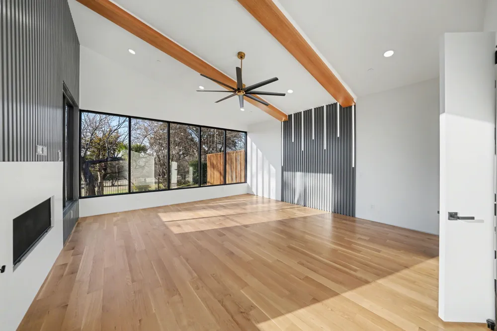 9457 Waterview Road Dallas, TX 75218