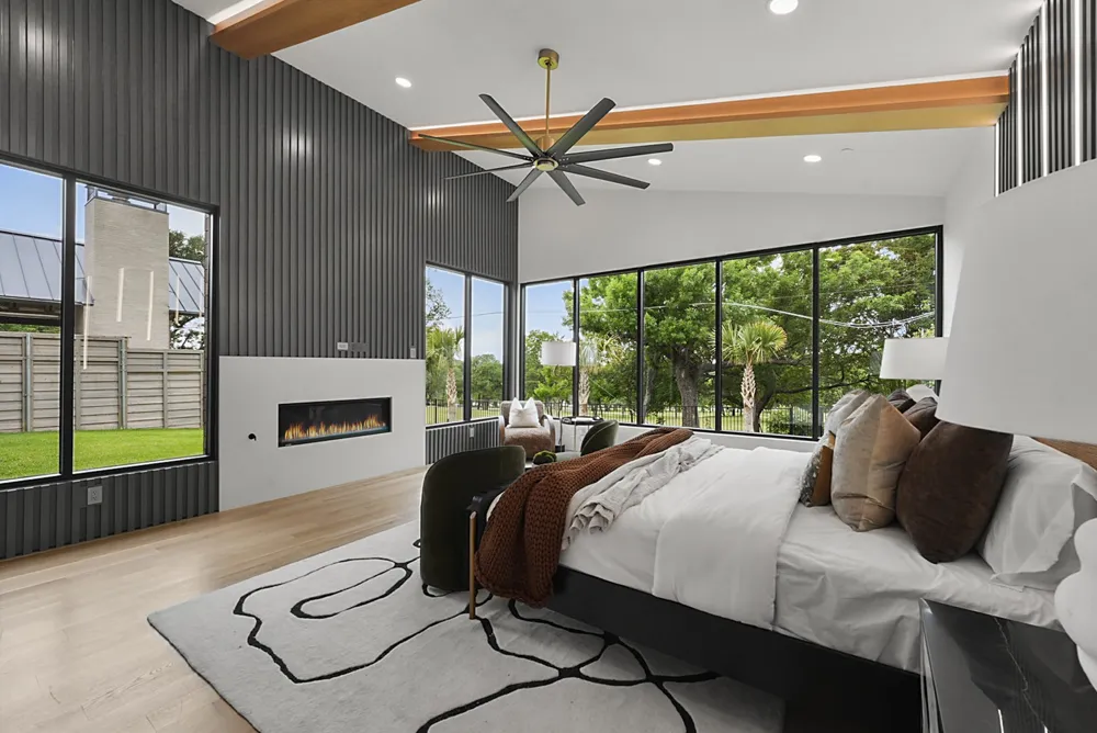 9457 Waterview Road Dallas, TX 75218
