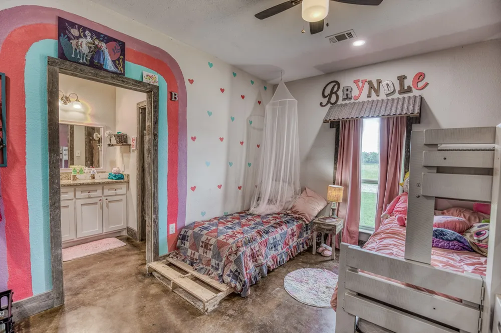 1850 Lcr 439 Mexia, TX 76667
