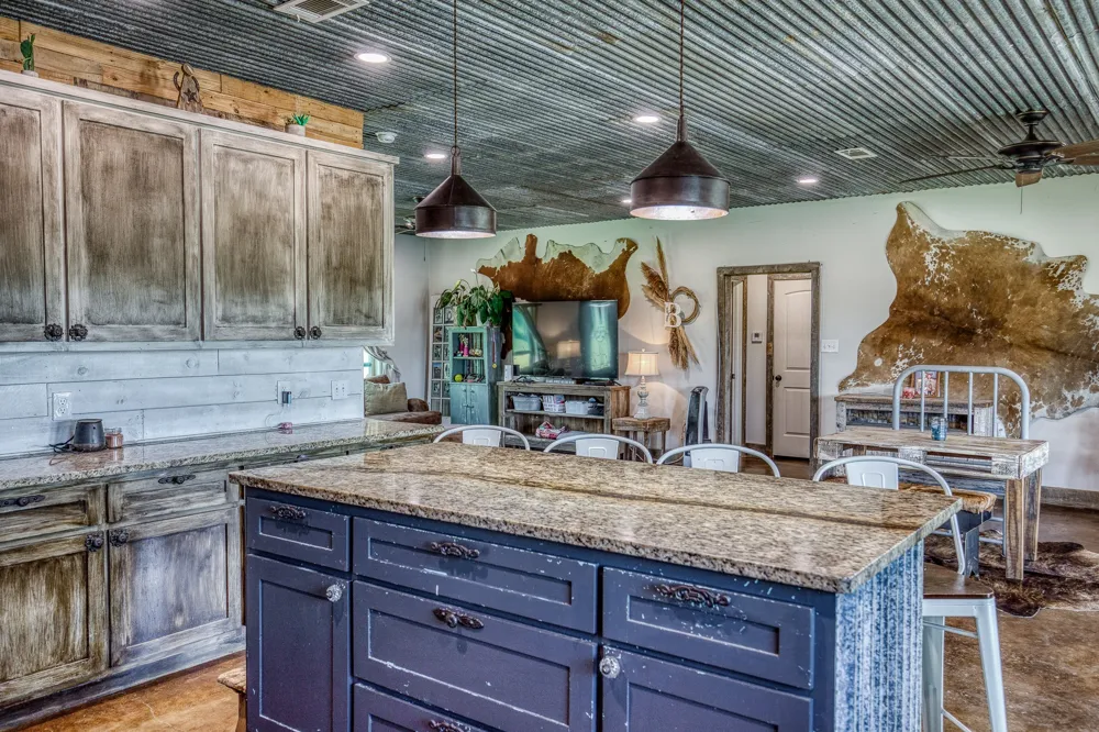1850 Lcr 439 Mexia, TX 76667