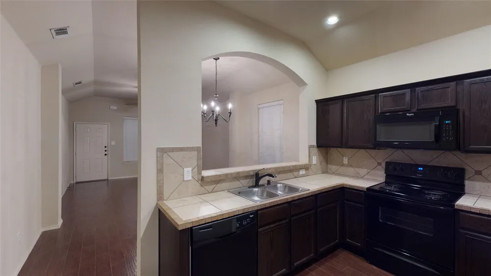 305 Orbit Drive Lavon, TX 75166