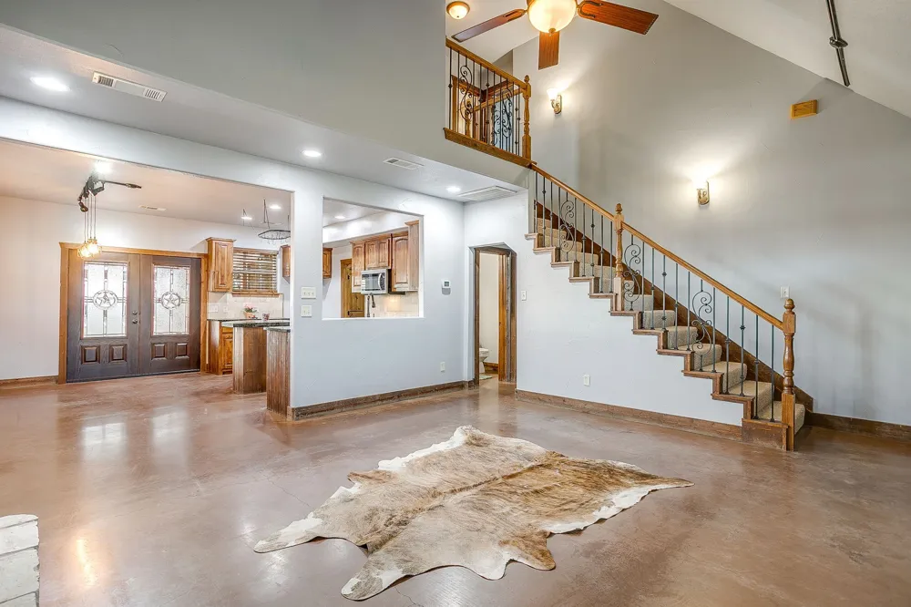2220 Lazy Bend Road Millsap, TX 76066