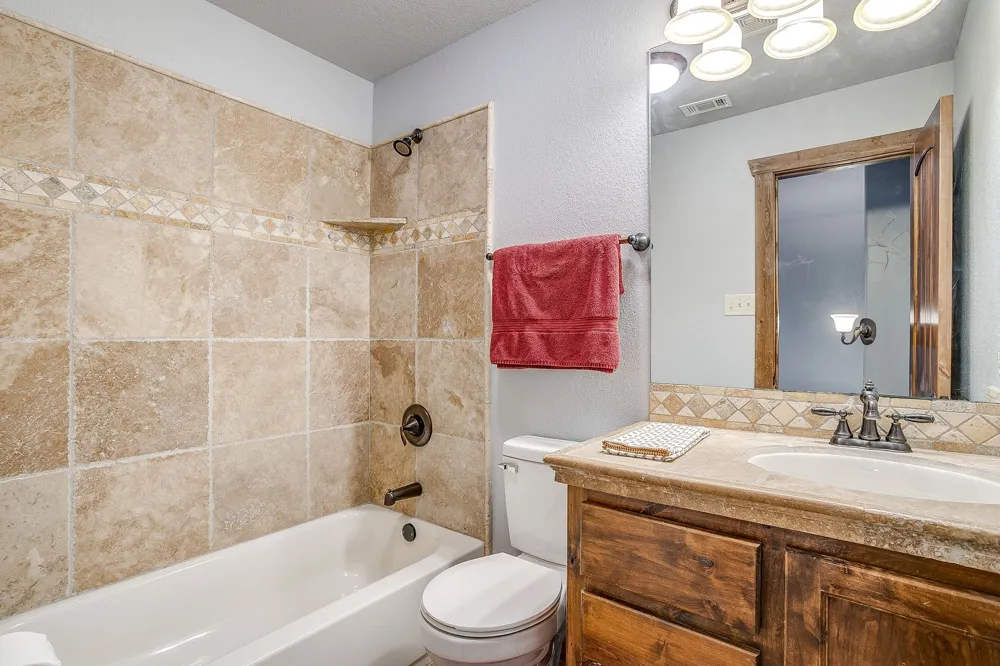 2220 Lazy Bend Road Millsap, TX 76066