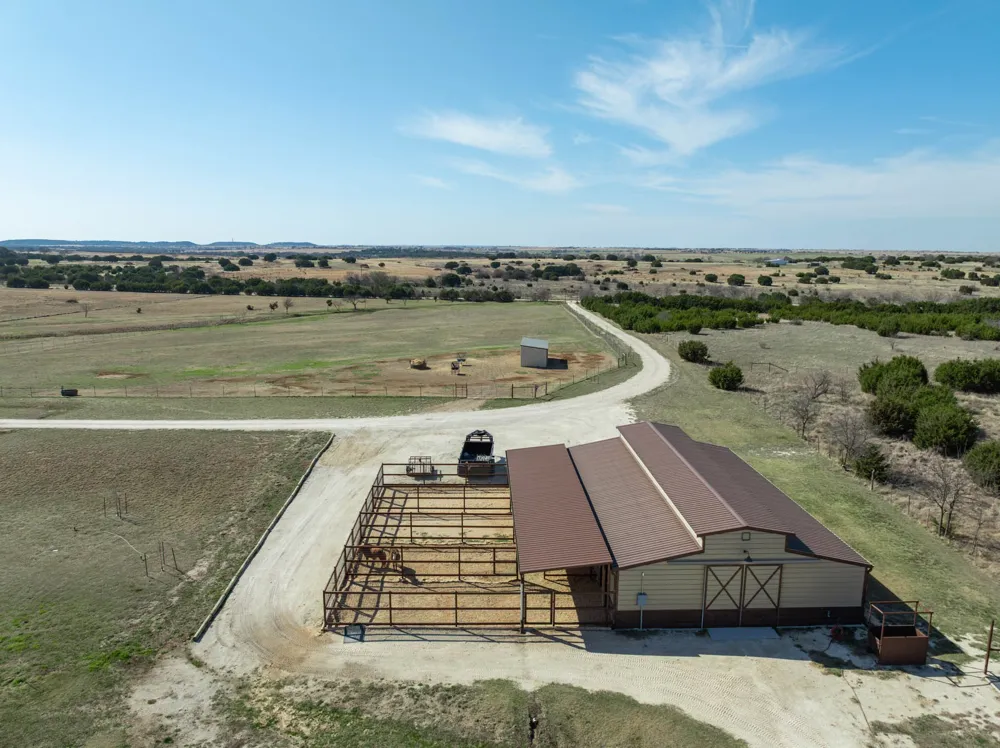 417 County Road 60 Gatesville, TX 76528