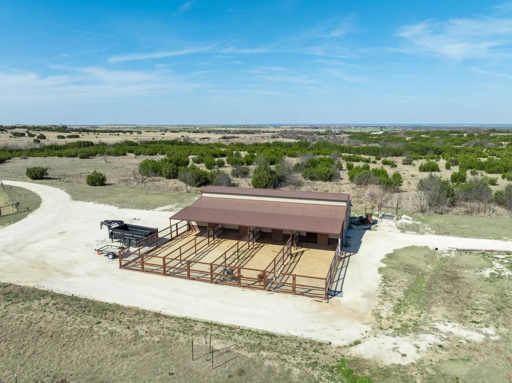 417 County Road 60 Gatesville, TX 76528