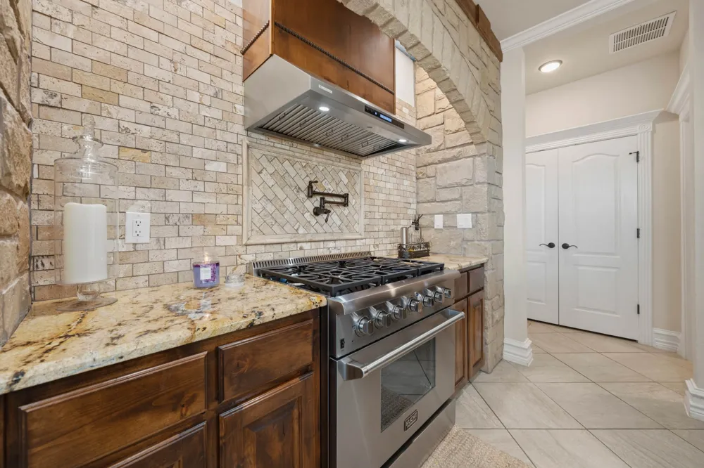 417 County Road 60 Gatesville, TX 76528