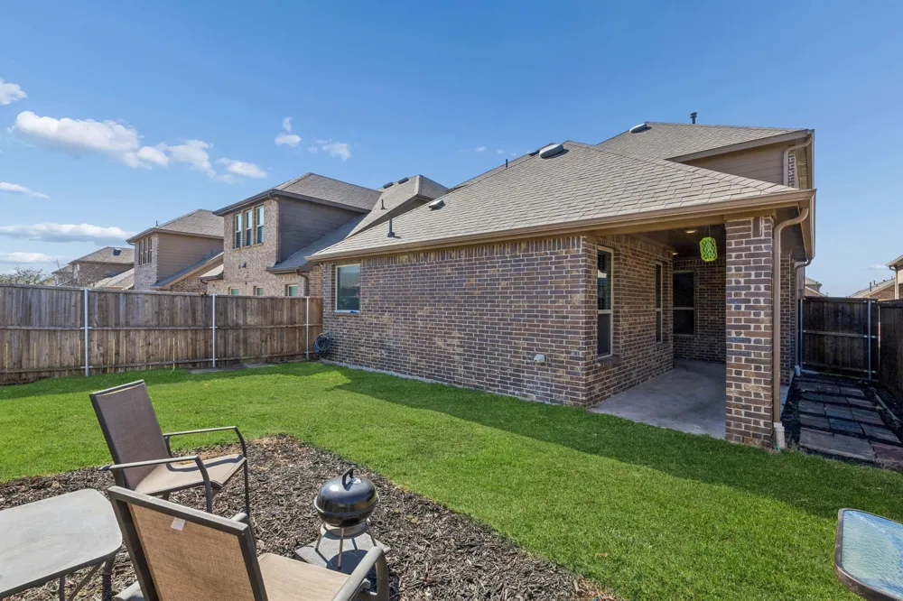 2726 Pease Drive Forney, TX 75126