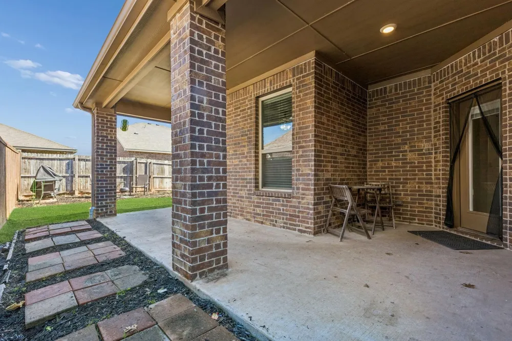 2726 Pease Drive Forney, TX 75126