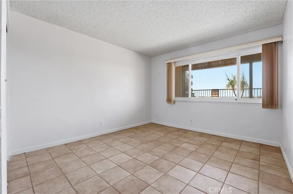 18831 Winnwood Lane Santa Ana, CA 92705