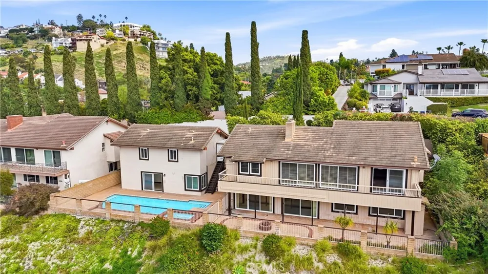 18831 Winnwood Lane Santa Ana, CA 92705