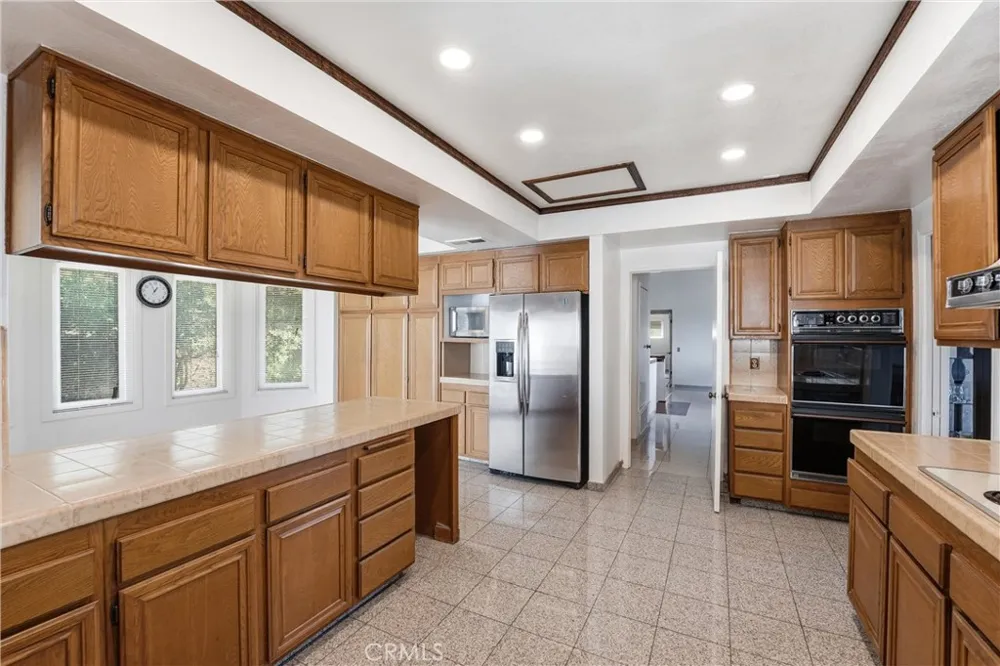 18831 Winnwood Lane Santa Ana, CA 92705