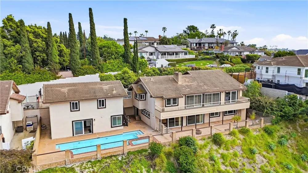18831 Winnwood Lane Santa Ana, CA 92705