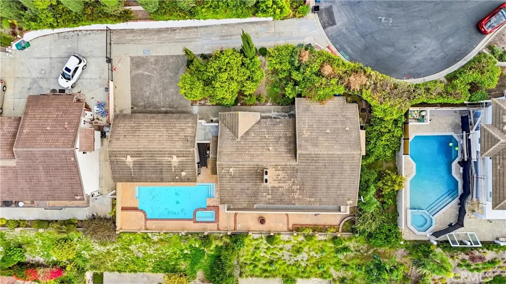 18831 Winnwood Lane Santa Ana, CA 92705