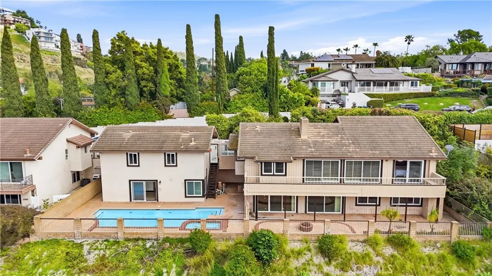 18831 Winnwood Lane Santa Ana, CA 92705
