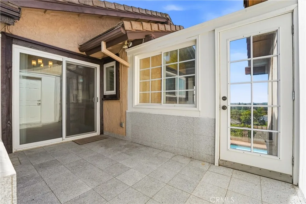 18831 Winnwood Lane Santa Ana, CA 92705