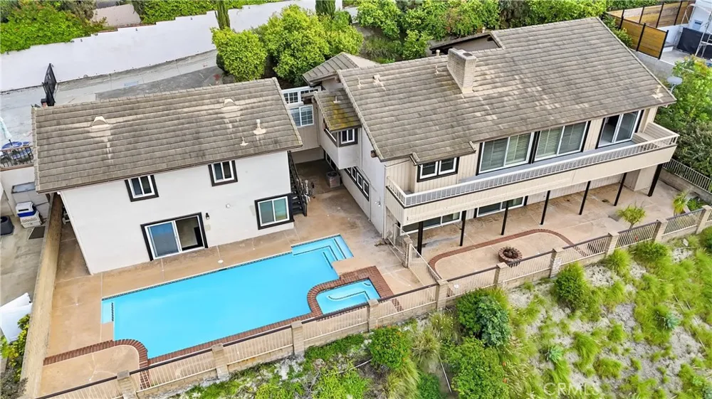 18831 Winnwood Lane Santa Ana, CA 92705