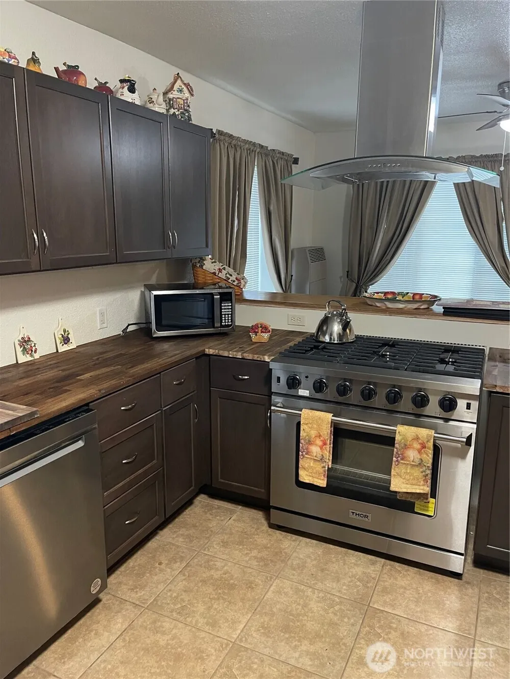 212 4th Street W Tonasket, WA 98855
