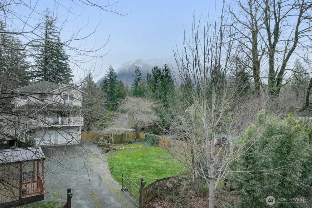 44212 Fir Road Gold Bar, WA 98251