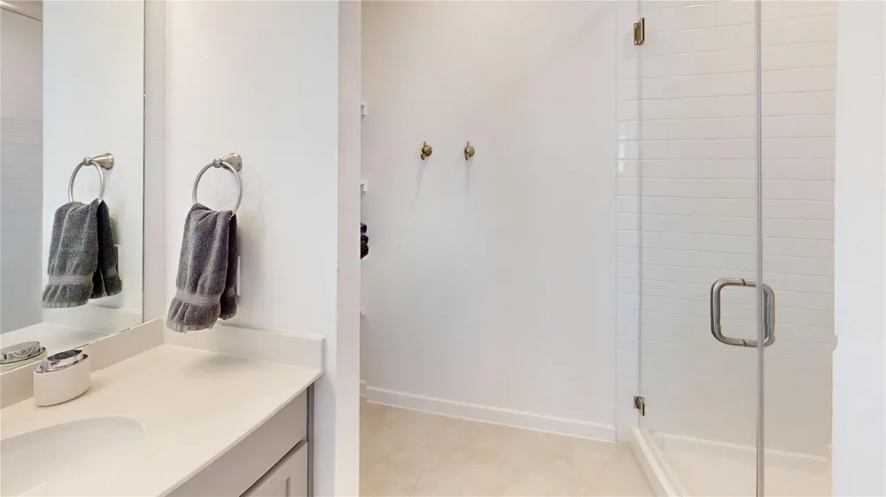 2942 Elle Drive Grand Prairie, TX 75052
