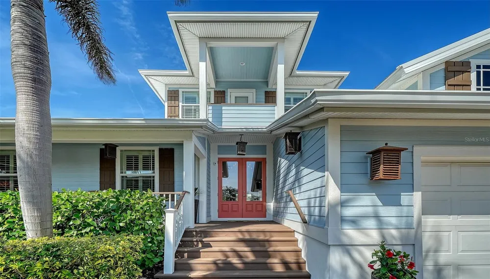605 POINT DRIVE Holmes Beach, FL 34217