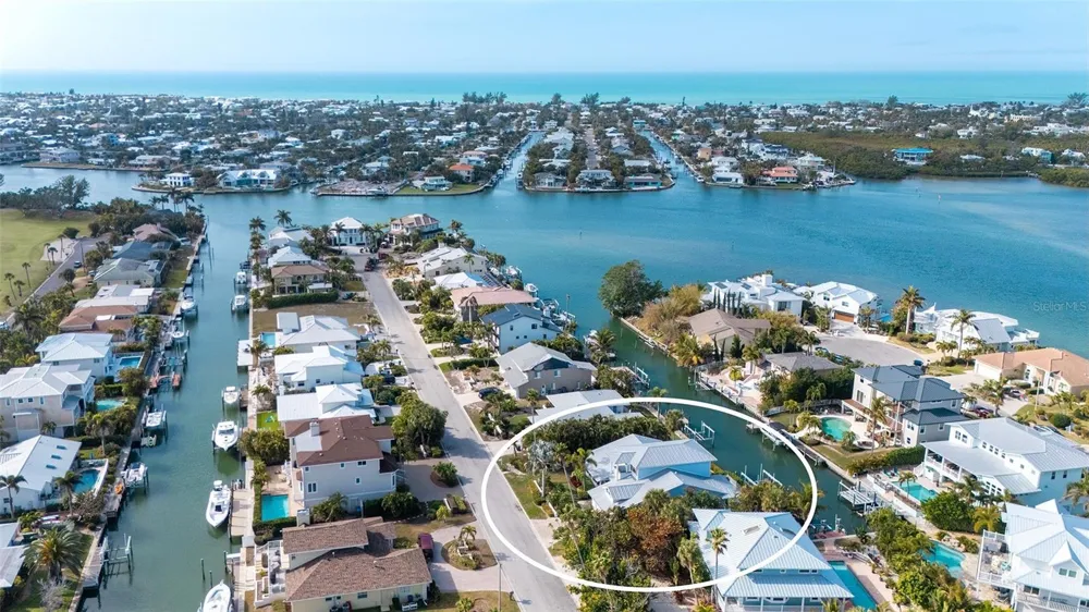 605 POINT DRIVE Holmes Beach, FL 34217