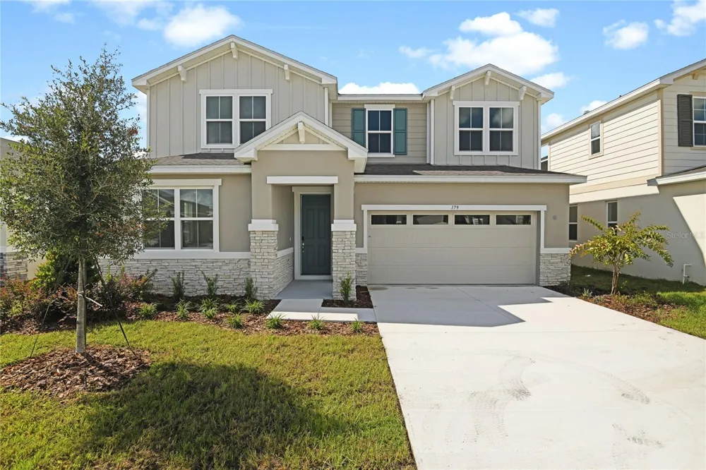 179 FLAG LILLY LANE Umatilla, FL 32784