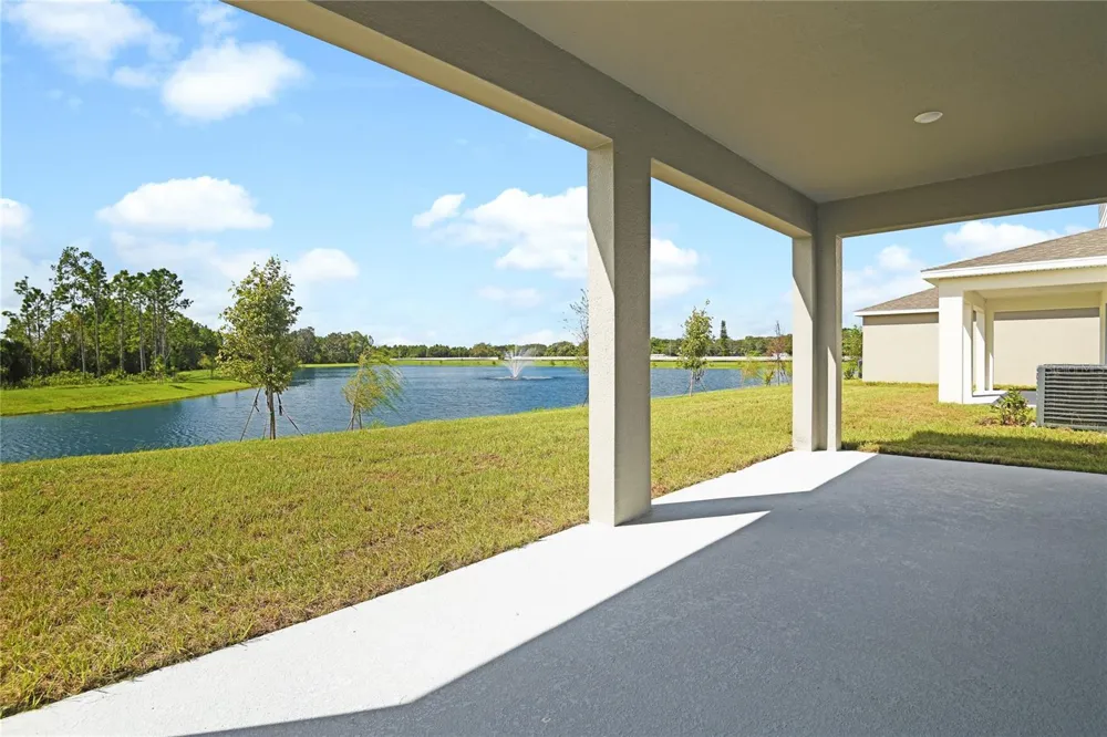 179 FLAG LILLY LANE Umatilla, FL 32784