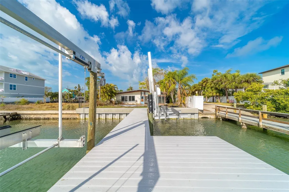 1217 BAY SHORE BOULEVARD Indian Rocks Beach, FL 33785