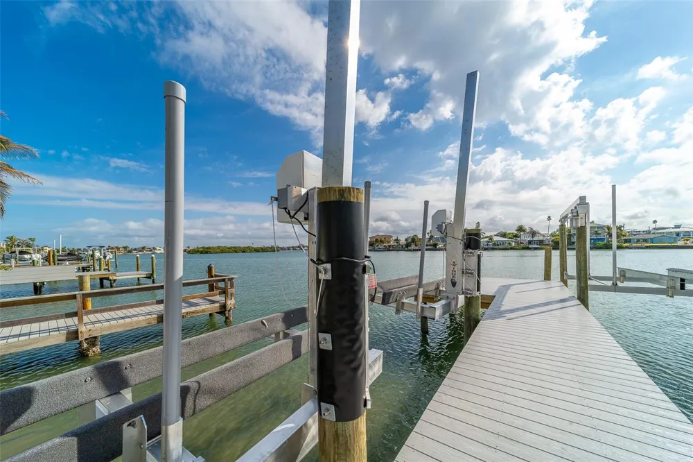 1217 BAY SHORE BOULEVARD Indian Rocks Beach, FL 33785