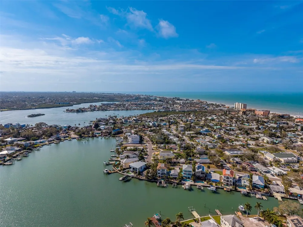 1217 BAY SHORE BOULEVARD Indian Rocks Beach, FL 33785