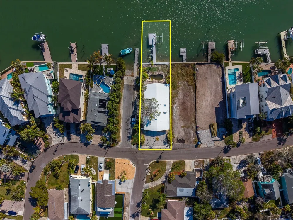 1217 BAY SHORE BOULEVARD Indian Rocks Beach, FL 33785