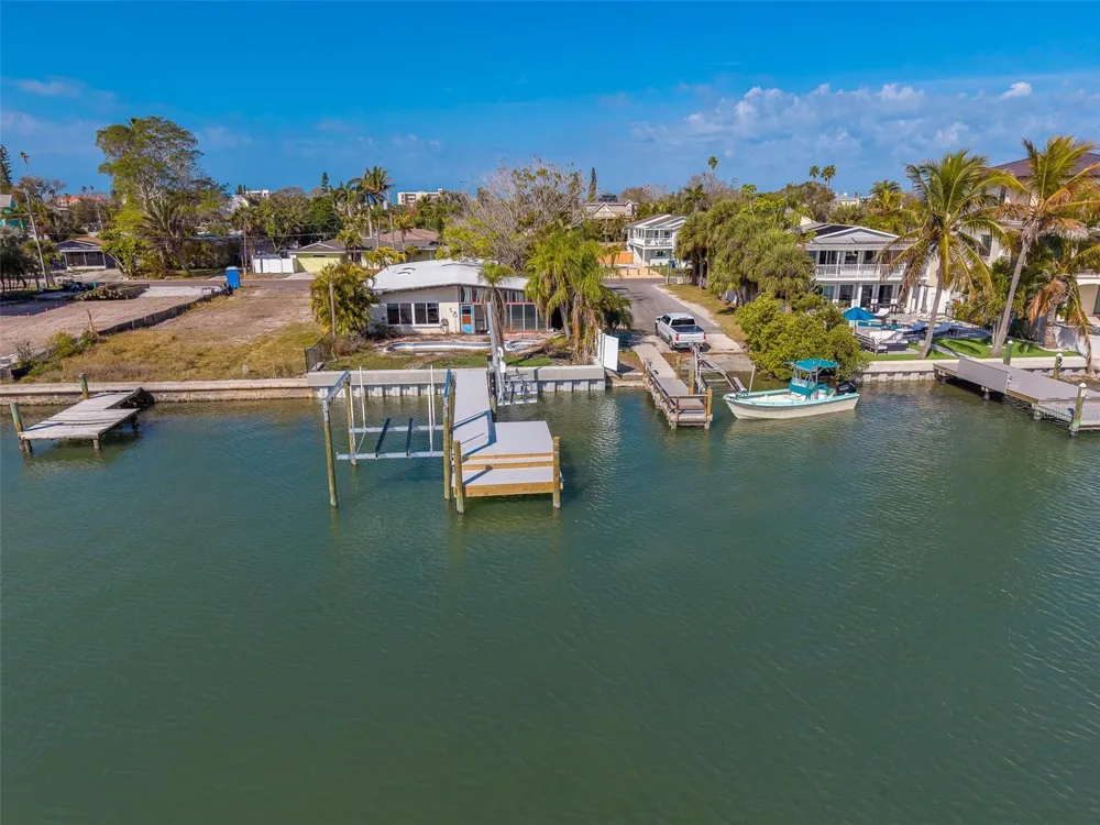 1217 BAY SHORE BOULEVARD Indian Rocks Beach, FL 33785