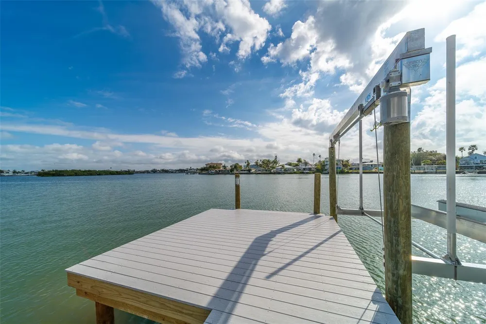1217 BAY SHORE BOULEVARD Indian Rocks Beach, FL 33785