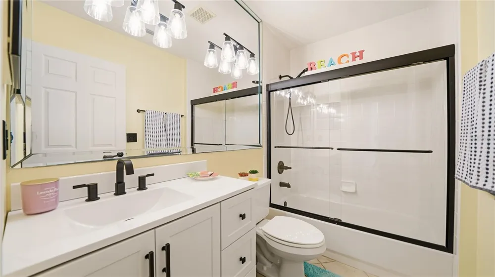 705 AUGUSTA CIRCLE #705 St Augustine, FL 32086