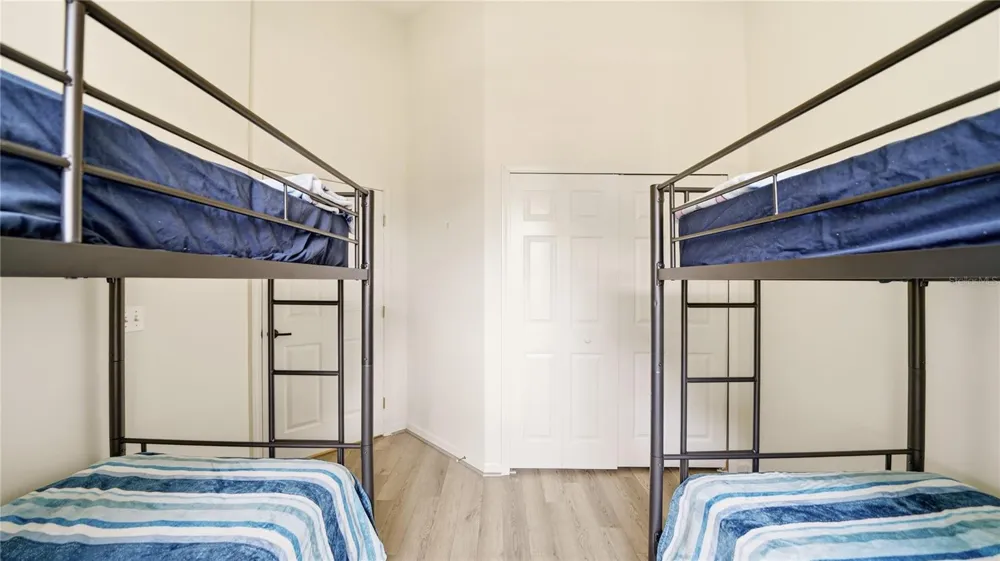 705 AUGUSTA CIRCLE #705 St Augustine, FL 32086