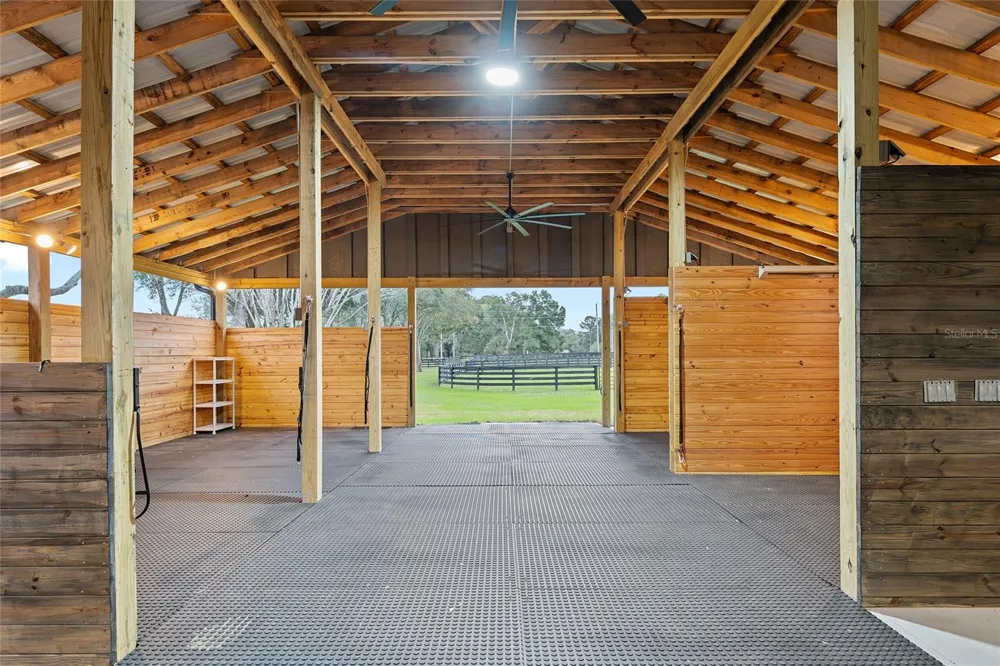 2 COUNT FLEET DRIVE ocala, FL 34482