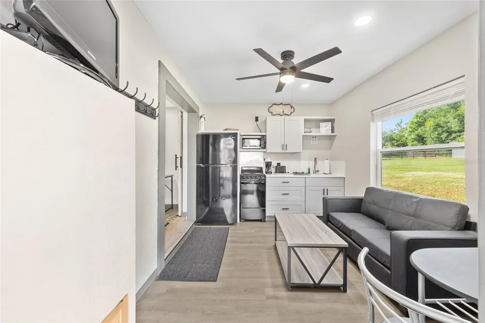 2 COUNT FLEET DRIVE ocala, FL 34482